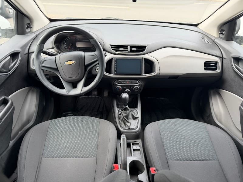 Chevrolet Onix Joy 1.0 - Foto 2