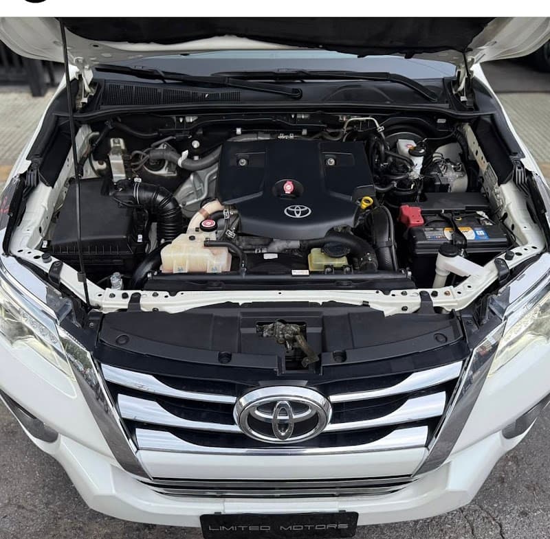 Toyota SW4 2.8 SRX Diesel 4x4 - Foto 6