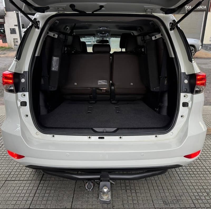 Toyota SW4 2.8 SRX Diesel 4x4 - Foto 10