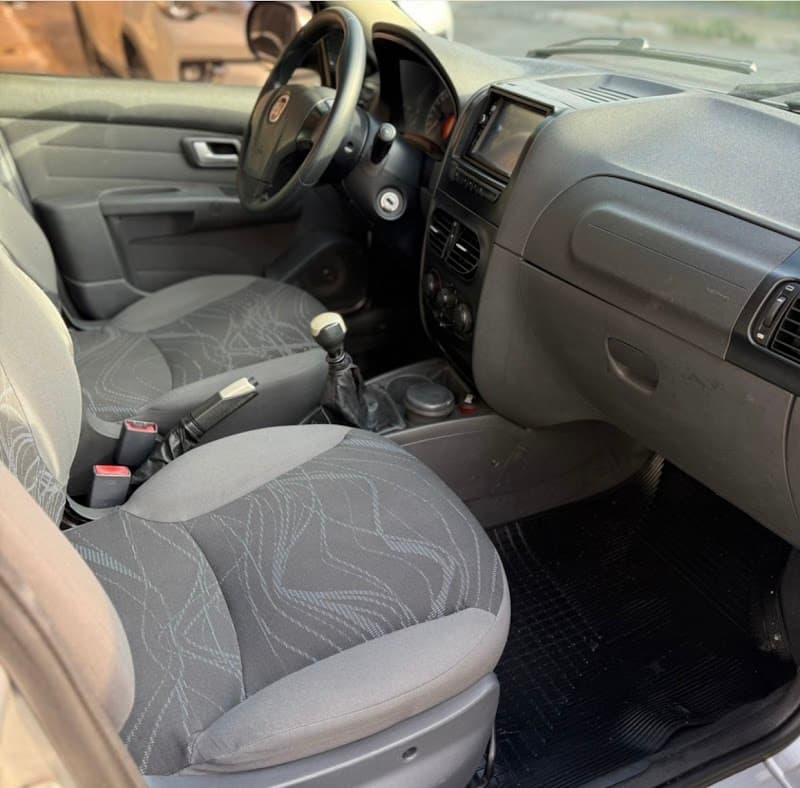 Fiat Siena 1.4 EL - Foto 4